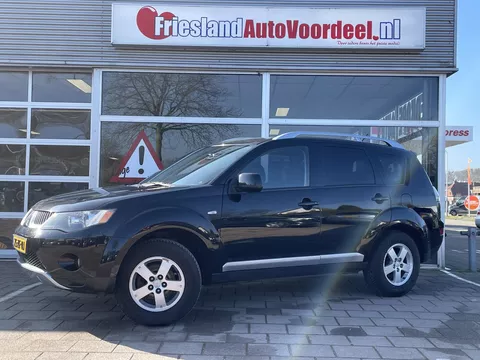 Mitsubishi Outlander 2.4 Intro Edition 2WD /Climate/Cruise/Trekhaak/APK 01-2026/