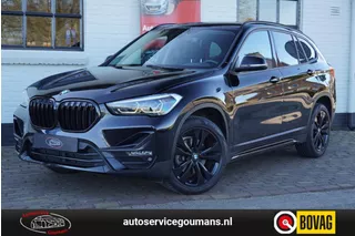 BMW X1 sDrive18i Executive Edition Sport line Elek klep Navi LED Shadow Black