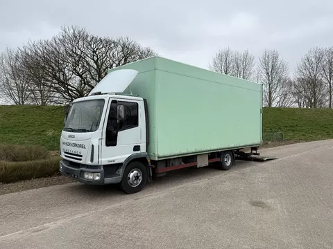 Iveco EuroCargo 75 Bakwagen -Manual-lift- Low KM