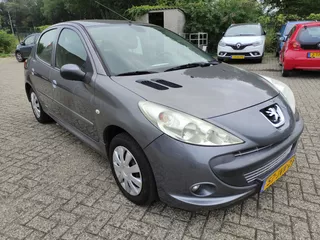Peugeot 206+ XS 1.4, APK tot 14-03-2026