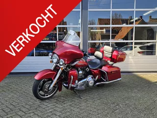 Harley Davidson 103 FLHX Street Glide in zeer nette staat/Alarm/Cruise Contr./ABS/