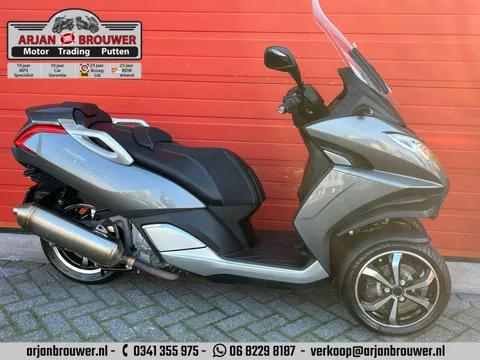 Peugeot Metropolis Black Edition