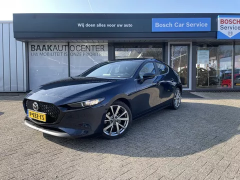 Mazda 3 2.0 E-SA-G Comfort | Leer | Camera | Stoelverw. | PDC