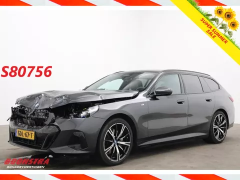BMW i5 Touring eDrive40 84 kWh M-Sport HUD Memory 360&deg; AHK 18.410 km!