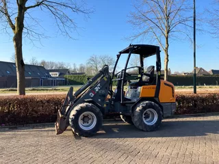 te koop giant V452T HD minishovel/shovel