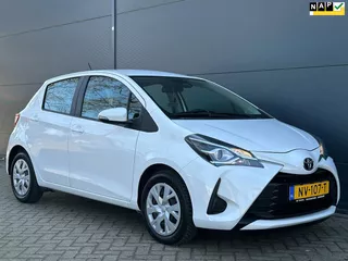 Toyota Yaris 1.0 VVT-i Aspiration 1STE EIGEN | CARPLAY | CAMERA | BTW