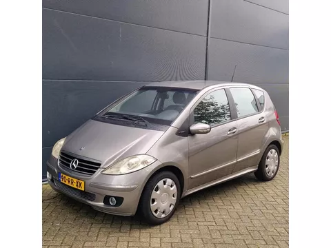 Mercedes-Benz A-klasse 170 Avantgarde 1e eigenaar Airco nap Mercedes-Benz A-klasse 170 Avantgarde 1e eigenaar Airco nap