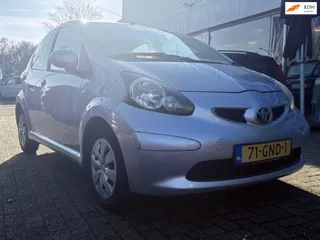 Toyota Aygo 1.0-12V +