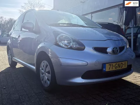 Toyota Aygo 1.0-12V +