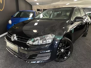 Volkswagen Golf 1.2 TSI |Highline|Stoelvw|Navi|Airco|Nw D-Riem!