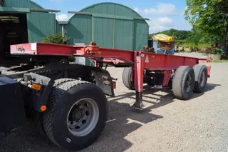 Fruehauf 2-assige oplegger