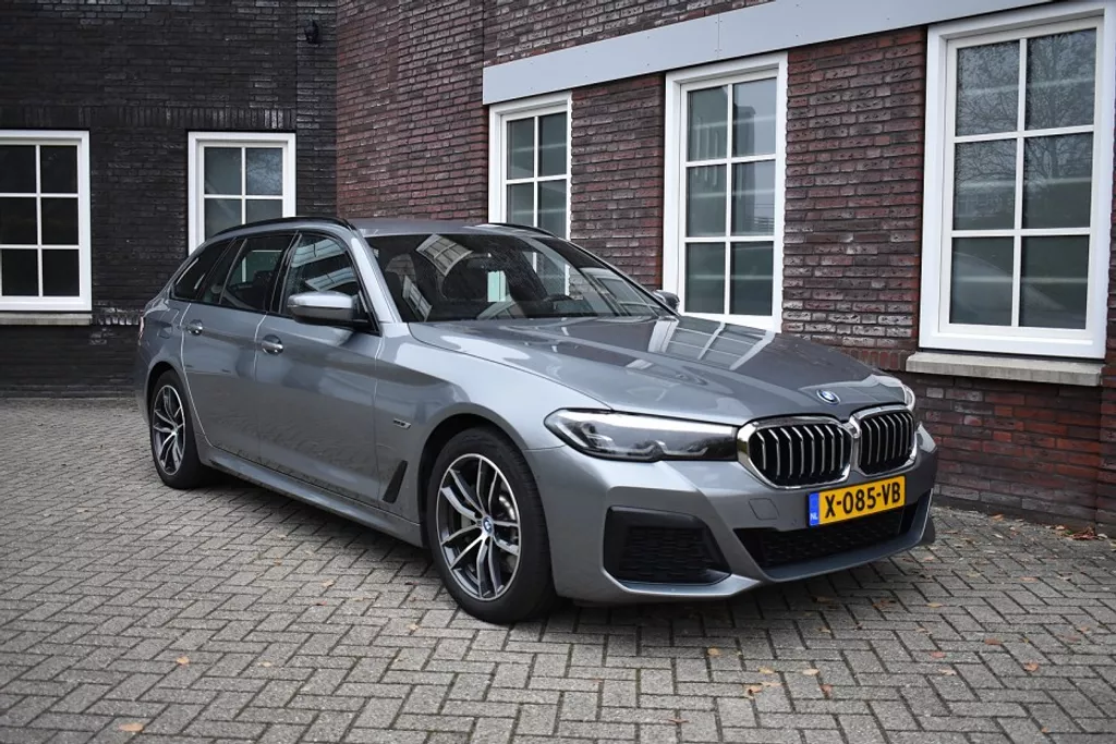BMW 5 Serie 530 530e M sport/Business Edition Plus