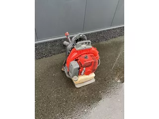 - EMAK ruggedragen benzine bladblazer 2014