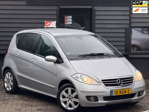 Mercedes-Benz A-klasse 200|Automaat|Hoge instap|Cruise control|Stoelverwarming Mercedes-Benz A-klasse 200|Automaat|Hoge instap|Cruise control|Stoelverwarming