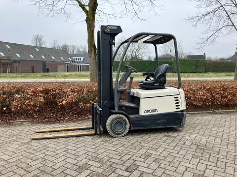 te koop crown SC4220 elektrische heftruck
