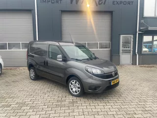 Fiat Dobl&ograve; Cargo 1.6 MJ L1H1 SX AIRCO NAVI
