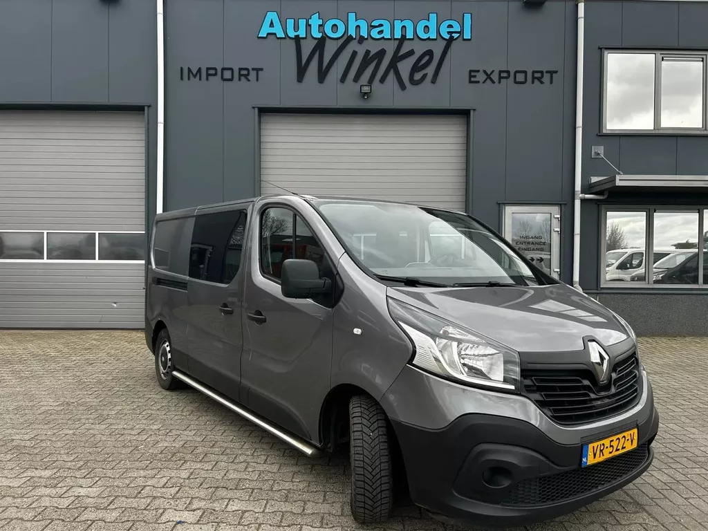 Renault TRAFIC DOKA 6 PERS LONG