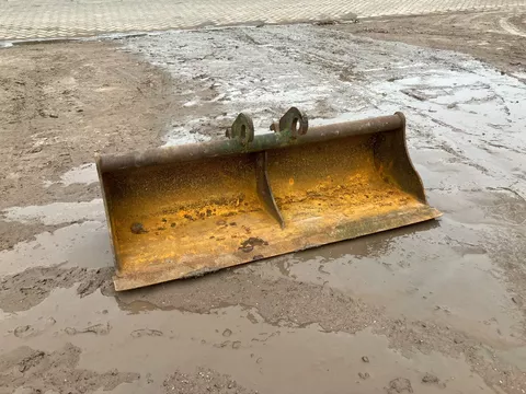 te koop cw05 graafbak/brede bak/slotenbak