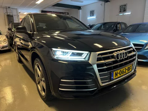Audi Q5 3.0 TDI S-LINE Quattro Sport Black Edition Pano Clima