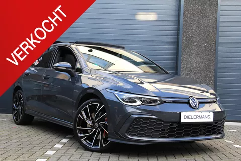 Volkswagen Golf 1.4 eHybrid GTE | BTW Auto | Panorama dak | IQ Lights | Bomvol! Volkswagen Golf 1.4 eHybrid GTE | BTW Auto | Panorama dak | IQ Lights | Bomvol!