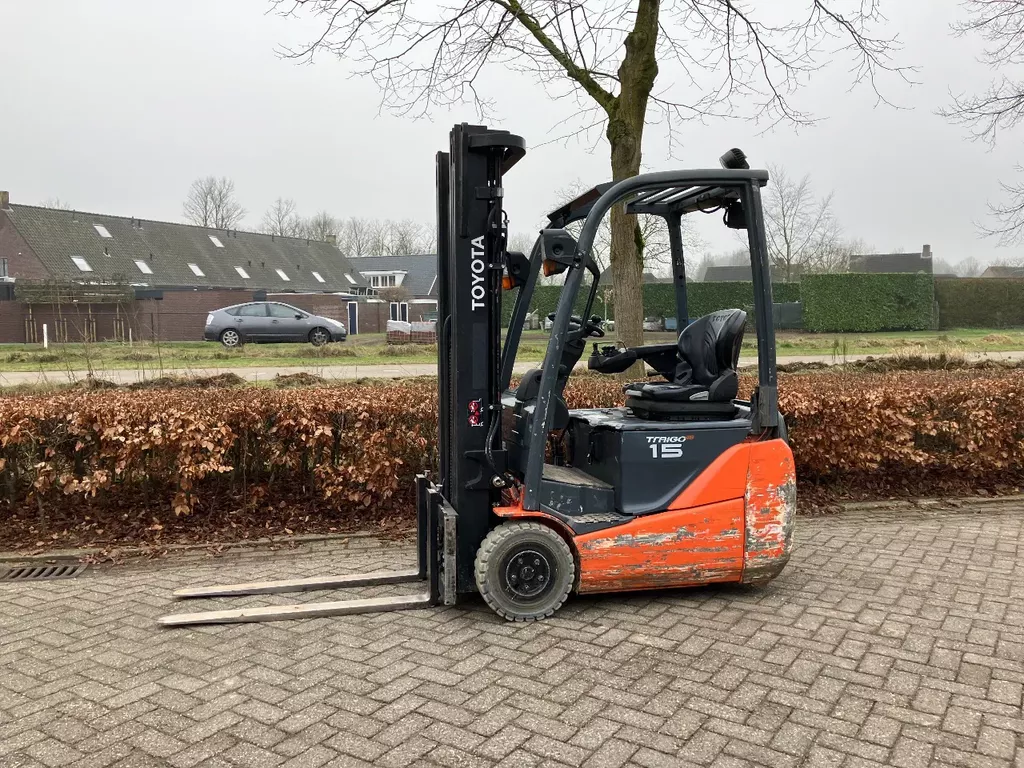 te koop toyota elektrische heftruck 8FBET15