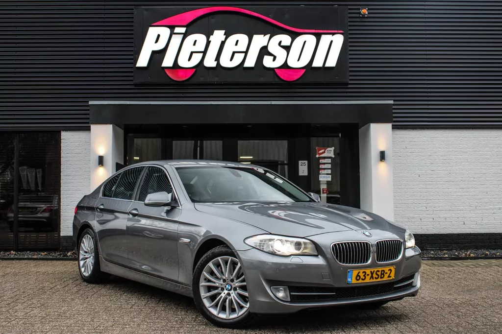 BMW 5-serie 535i High Executive NAP CAMERA XENON LEDER CLIMA