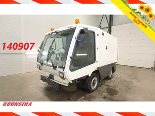 TENNANT HMF 426 Veegmachine