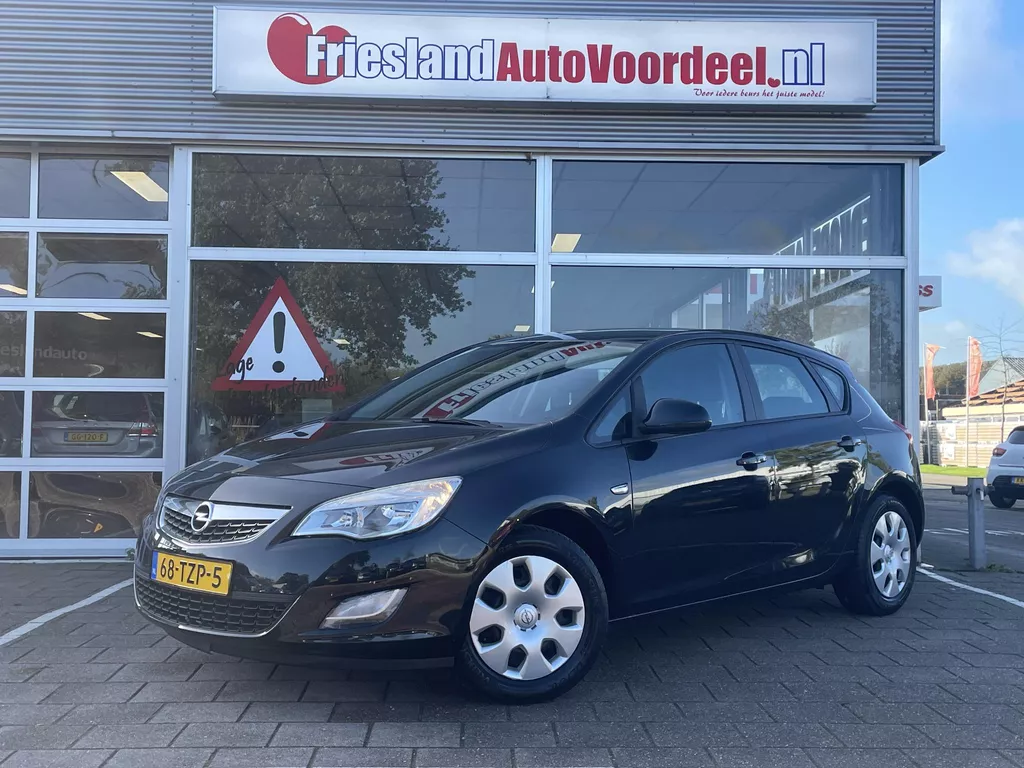 Opel Astra 1.4 Turbo Cosmo /Cruise/Trekhaak/Mulimedia/APK 02-2026/