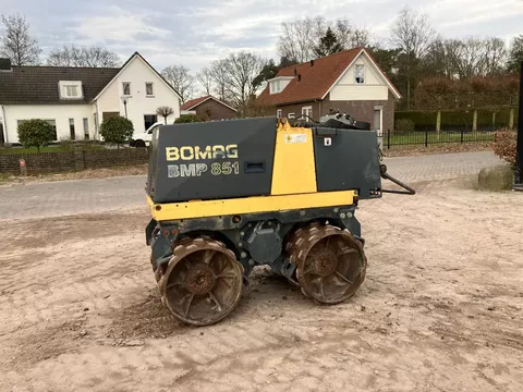te koop bomag BMP 851 schapenpootwals/trilwals