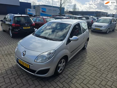 Renault Twingo 1.2 Authentique Renault Twingo 1.2 Authentique