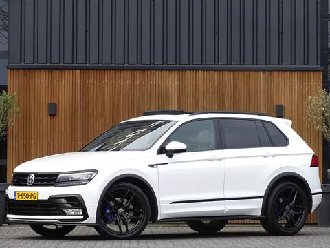 Volkswagen Tiguan 2.0 TSI DSG / R20 ed. / 4-Motion / LED / R-Line