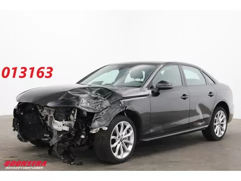 Audi A4 Limousine 40 TDI S-Tronic Navi Clima Cruise SHZ PDC 40.552 km!