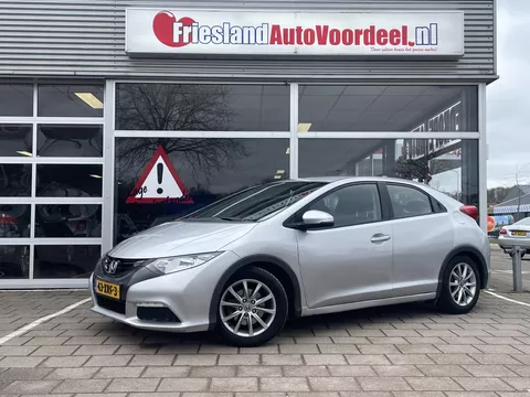Honda Civic 1.4 Comfort /Climate control/PDC achter/Trekhaak/113.139 km NAP/APK nieuw