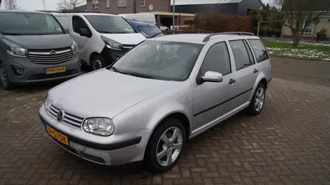 Volkswagen Golf Variant 1.6-16V Sportline Airco/NAP/nieuwe D riem