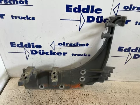 DAF 1948152 / 2035146 OPSTAPSTEUN RH (MORE PIECES IN STOCK)