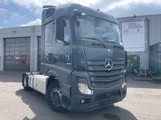 Mercedes-Benz Actros 1842 4x2/2x tank/2x Stuks