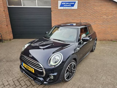 Mini Cooper 1.5 JCW Automaat 2020 - Pano, Stoelverwarming