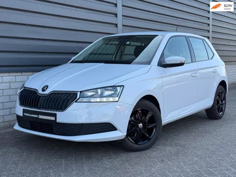Skoda FABIA 1.0 MPI Active airco Led DAB apk ( BJ 2020 )