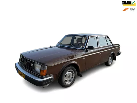 Volvo 244 2.1 DL USA jubileum editie