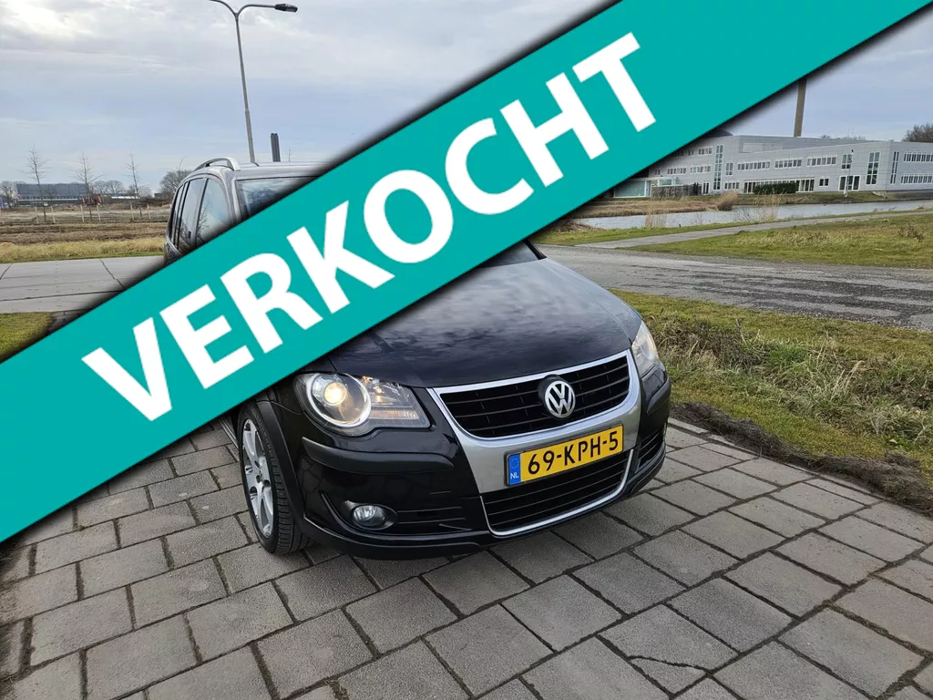 Volkswagen Touran 1.4 TSI Cross