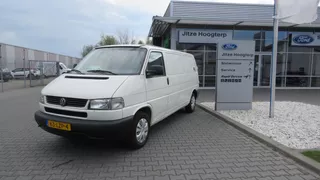 Volkswagen California 2.5 TDi 332 Comf. CAMPER/ATRION OMBOUW,BANK,BED,KEUKEN,HEFDAK,TREKHAAK,D RIEM VERV.