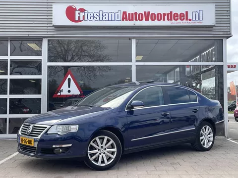 Volkswagen Passat 3.2 V6 Highline 4M Automaat/Cruise/Volleder/Schuif-kanteldak/Stoelverwarming voor- en achter/