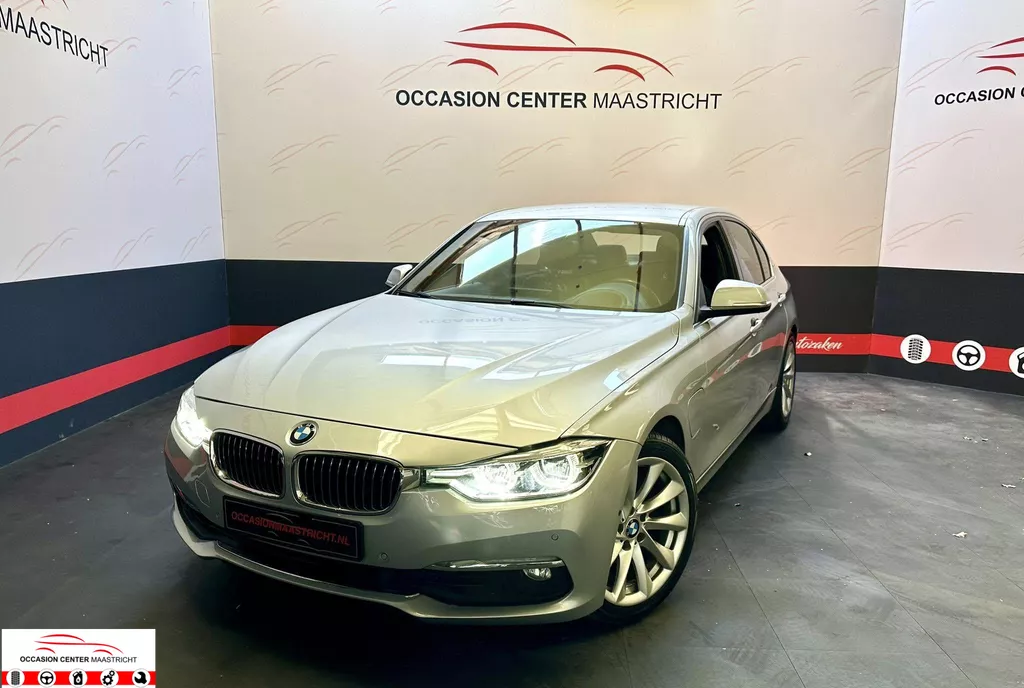 BMW 3-serie 330e Luxury High Executive,Head-up 360 Camera