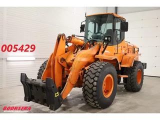 Doosan DL250 Wiellader Airco BY 2011