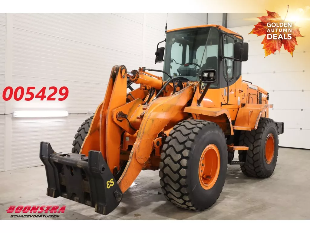 Doosan DL250 Wiellader Airco BY 2011