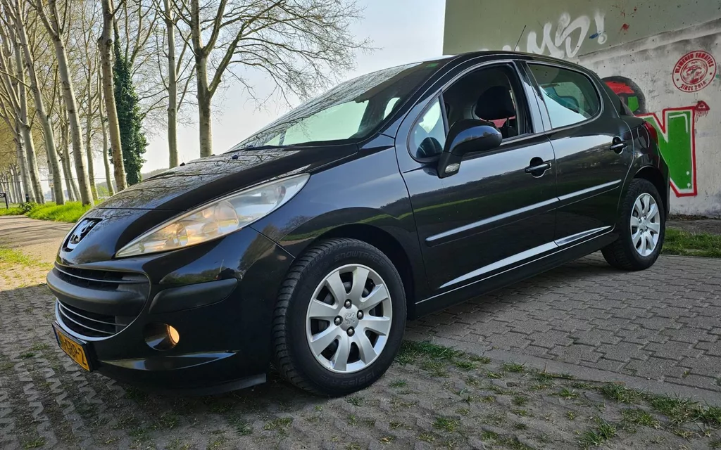 Peugeot 207 1.4 VTi Cool 'n Blue 5 Deurs NL Auto 2e Eigenaar