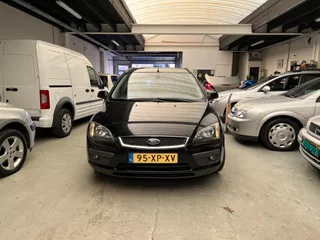 Ford Focus Wagon 1.8-16V Ambiente Flexifuel