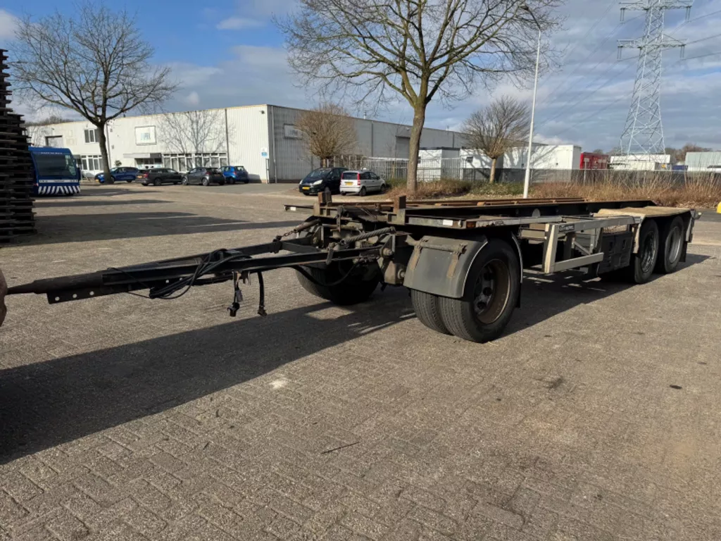GS Meppel AC-2800 N 3 AXLE