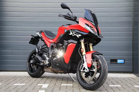 BMW S 1000 XR 2024 | 3900 km | BTW | LED verstralers | Alle pakketten | Meer foto's volgen BMW S 1000 XR 2024 | 3900 km | BTW | LED verstralers | Alle pakketten | Meer foto's volgen