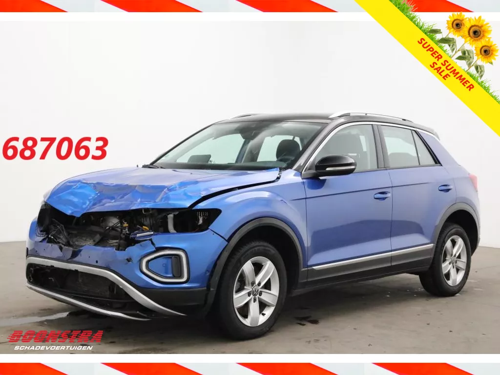 Volkswagen T-Roc 2.0 TDI DSG 4Motion Style LED ACC Navi Clima Camera SHZ AHK